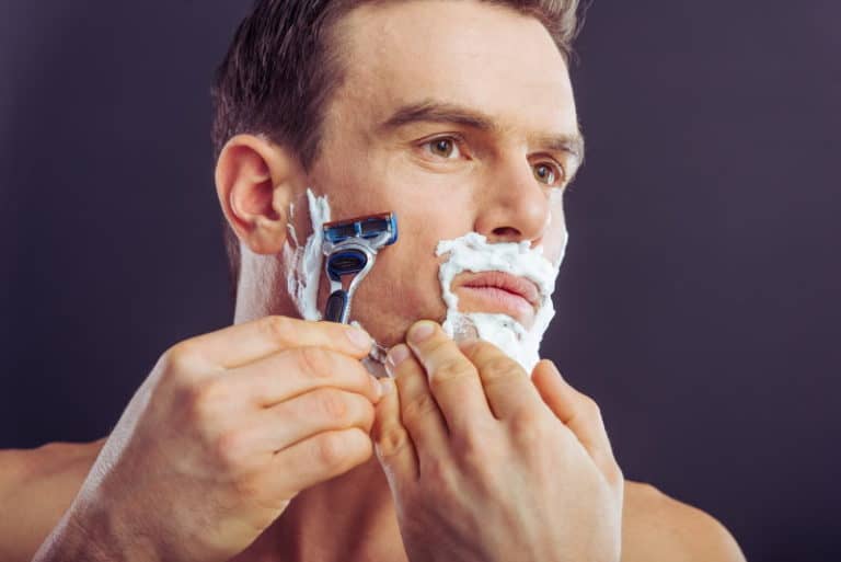 Does WET Shaving Help Beard Growth? - beardguidance.com