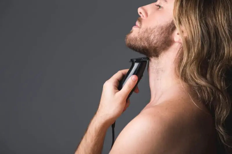 Things to Consider Before Buying a Vacuum Beard Trimmer