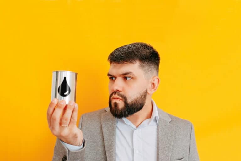 7 Best Beard Growth Oils for Patchy Beards