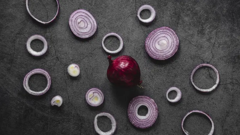 Do Onions Help Grow Facial Hair? Here's The Truth!