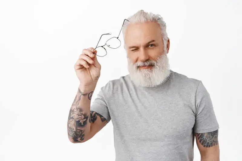 How Attractive Are Grey Beards Really